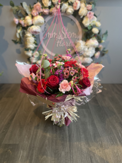 Ultimate Love - This Unique Stunning Bouquet is the ultimate show of love with the florists choice of stunning flowers including a mix of scented Roses. Ultimate Love - This Unique Stunning Bouquet is the ultimate show of love with the florists choice of stunning flowers including a mix of scented Roses.