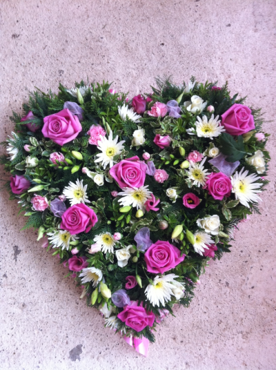 Textured Heart - Lovely Pink Textured Heart with a selection of flowers. Textured Heart - Lovely Pink Textured Heart with a selection of flowers.