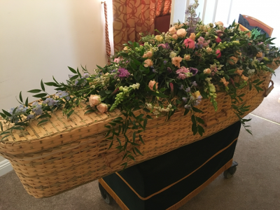 Bespoke Coffin Spray - Bespoke Dainty Training Coffin Spray was arranged on top of the Coffin to the size and design required and ordered by their Loved One. Bespoke Coffin Spray - Bespoke Dainty Training Coffin Spray was arranged on top of the Coffin to the size and design required and ordered by their Loved One.