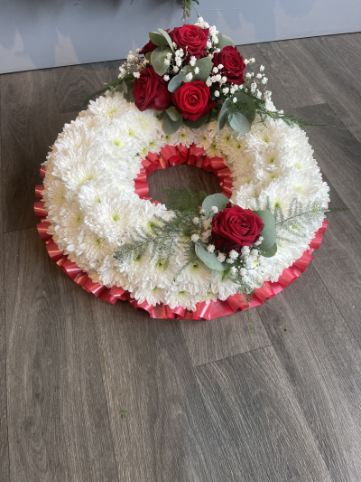 Massed Wreath with Red - White Massed Wreath with Red ribbon and Red flower Spray Massed Wreath with Red - White Massed Wreath with Red ribbon and Red flower Spray