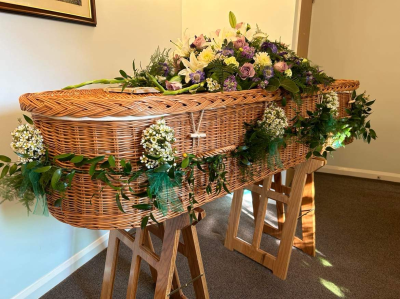 Garland - Casket Garland with foliage and flower posies Garland - Casket Garland with foliage and flower posies